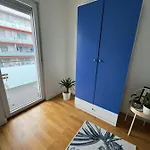 Apartment Mimice - Private Garage Parking Space